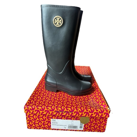 Tory Burch Black Tall Sarah Logo Rain Boots Gold Medallion Style 37568, Size 5 - Picture 1 of 11